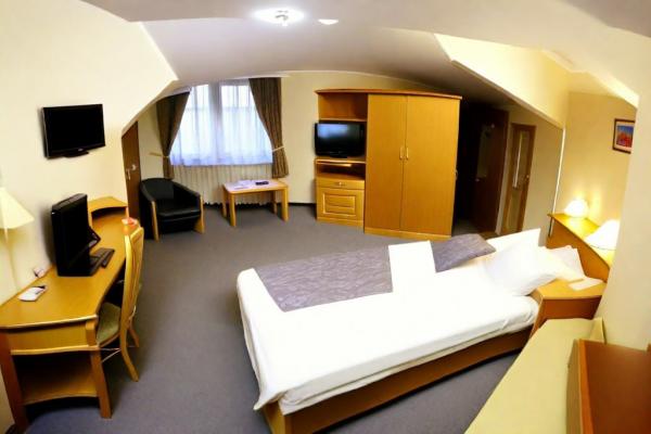 Photo Rooms at Avion Hotel Avion Hotel photo